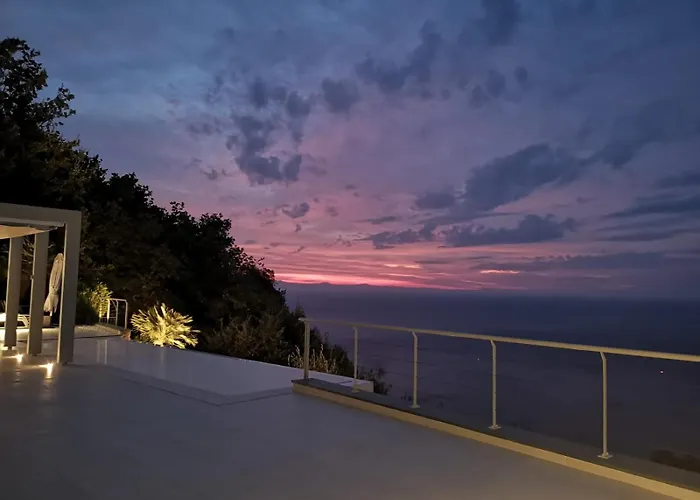 Tindari Sunrise Appartement *