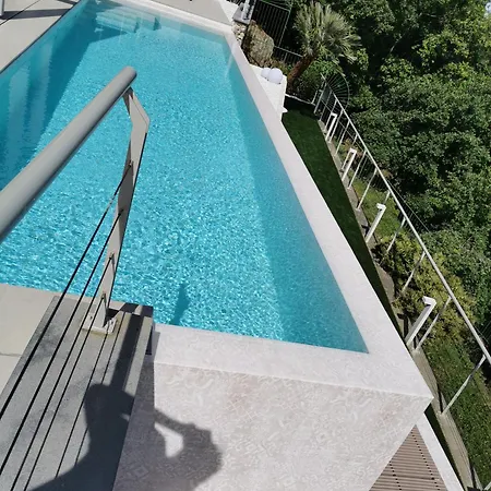 Tindari Sunrise Apartmán Bergeggi